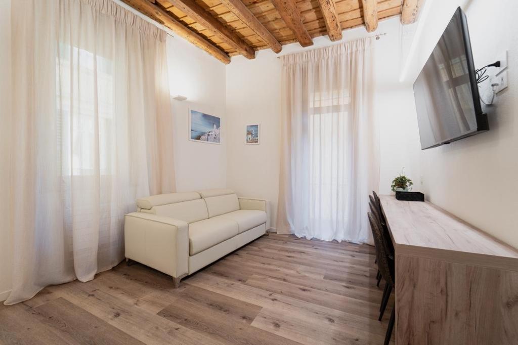 Flores Home Werona Zewnętrze zdjęcie